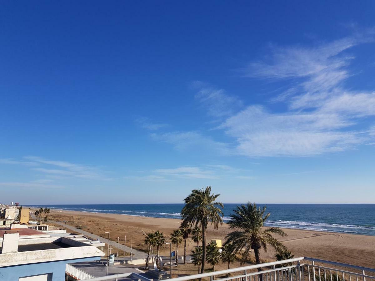 Mogaver Beach Castelldefels Lejlighed Eksteriør billede