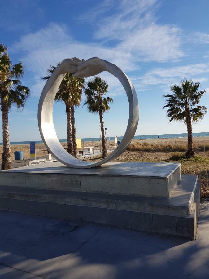 Mogaver Beach Castelldefels Lejlighed Eksteriør billede